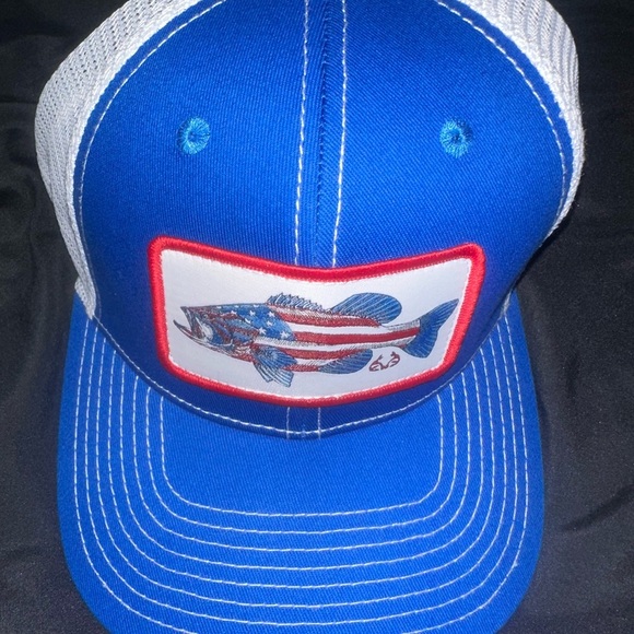 Realtree Other - Blue REALTREE Fishing Hat with Patch